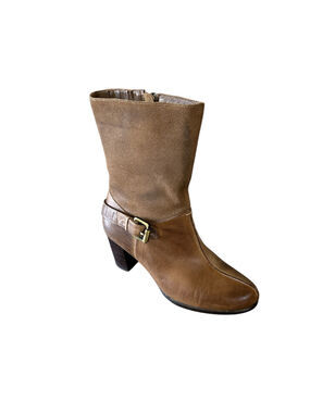 Antelope Carmel Suede Buckle Heel Ankle Boots SZ 7 (37)